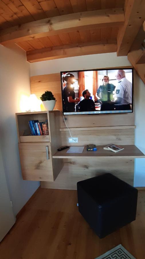 Traumhafte Ferienwohnung Mit Pool Steinen  Exterior foto