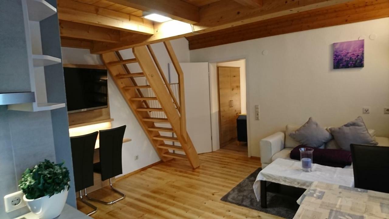 Traumhafte Ferienwohnung Mit Pool Steinen  Exterior foto