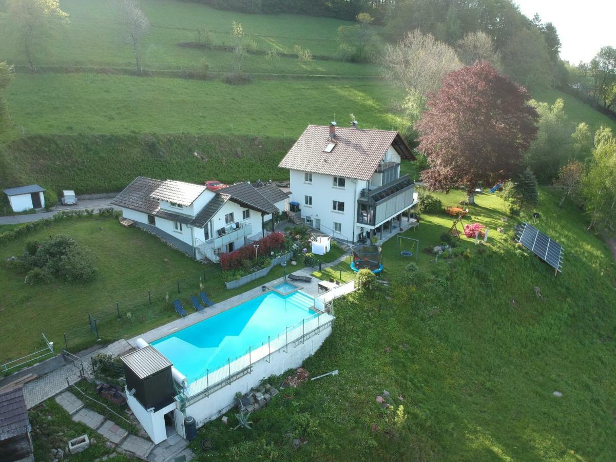Traumhafte Ferienwohnung Mit Pool Steinen  Exterior foto